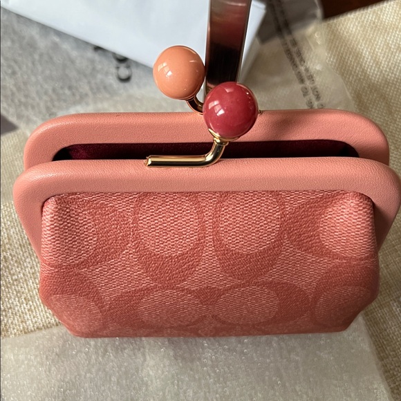 Coach NWT Pink and White Kisslock coin purse - Picture 9 of 11